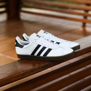 Sepatu adidas gazelle white black sole gum original - sneakers adidas gazelle original white