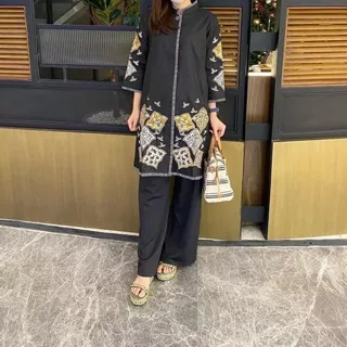 Tunik cleo/tunik batik/batik busui-HITAM