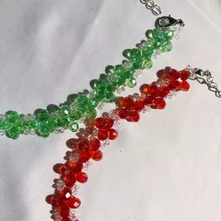 MISTLETOE NECKLACE // NECKLACE BEADS // CHRISTMAS NECKLACR