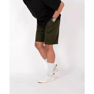 Straightface Menswear Short Chino Pants Green Army - Celana Chino Pendek Pria Hijau Army Non Stretch