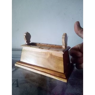asbak rokok unik model nisan dari kayu jati di politur halus p17cm L 8,5cm T11cm