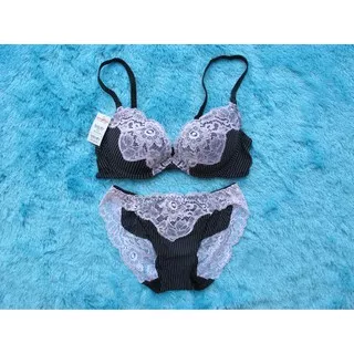 BRA SET AIMER FEEL BY SOCKKOBE JAPAN 501 PI PINK LACE SIZE 32BC PANTY M - NORMAL 419RB