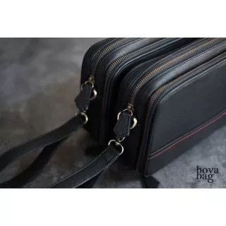 Leather Clutch bag Dastin Black