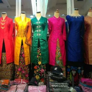 Atasan Kebaya Kurung