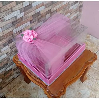 Kotak seserahan tilesilang pink 1 set isi 4 kotak hantaran