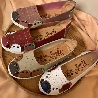 SEPATU SLP.07 3 SOL KARET PEREMPUAN CEWEK TERMURAH TERLARIS LASER TERBARU Sandal Slop Slip On Wanita Sandal Cewek  SLIP ON WANITA TERBARU KEKINIAN FLATSHOES KOREAN STYLE SEPATU CEWEK SLIPON FLAT SHOES CASUAL SANTAI RAMADHAN SALE FLATSHOES