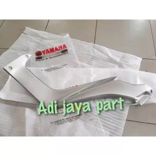 Cover side cover body tengah nmax body samping tangki nmax silver original Yamaha