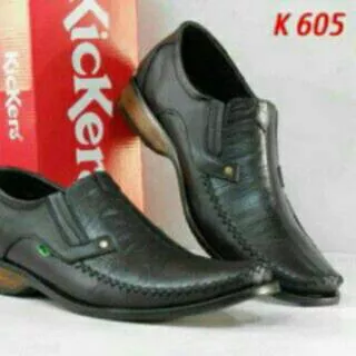 Sepatu Pantofel kerja kantor Kickers kulit asli class Premium