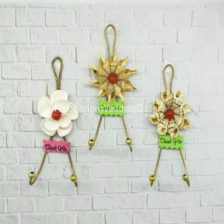 Souvenir Gantungan model Kerang Bunga
