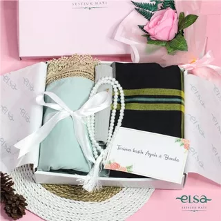 Elsa Paket Hadiah Mukena Sarung Set Gift Box Premium Mukenah Jumbo Polos Motif Shabby Kado Ultah Anniversary Cewe Cowo Paket Kado Wedding Istri Cantik Rukuh Potongan (PAKET SAMAWA)