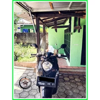 Windshield motor universal / visor temeng universal / windshield beat / windshield vario / windshield/winsil/tameng angin/visor/visor angin/pelindung dada/windsil/windsild beat karbu /windsild variasi/windsild vario/windsild scoopy/windshield scoopy/tamen