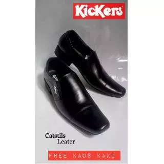 Sepatu Kickers slop pantofel black kulit formal kulit serat kayu kerja kantor dinas keren pria