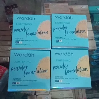 Wardah Lightening Powder Foundation Light Feel SPF 15 Bedak Natural Matte Finish Two Way Cake 12gr Pakai Tempat Bukan Refill