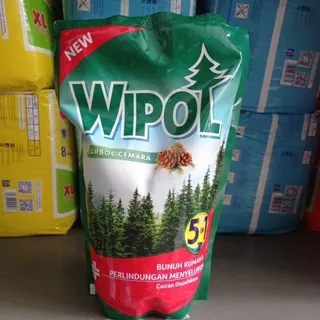 Wipol Pembersih Lantai Karbol Refill 750-780ml Pembersih Lantai Perlengkapan Rumah