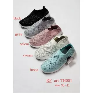 (Fix Stock) Sepatu Wanita Kiddo Fashion Slip On TH001 Turquoise&Black&Grey +Box