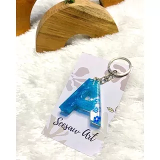 gantungan kunci resin/gantungan kunci/keychain/Alphabet keychain/resin letter/initial key/gantungan kunci resin huruf (A-Z) & angka (0-9)/100% handmade/souvenir/kado/hadiah natal/merry chrismast/souvenir nikah