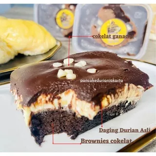 brownies DURIAN & ALPUKAT