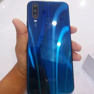 Vivo y12