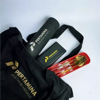 Custom Set Hampers Corporation Tumbler Hampers Totebag Powerbank Custom Hadiah Kado Hampers Pensiunan Gift Set Kantor unik mewah murah elegan