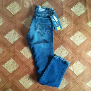 Lois jeans