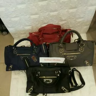 TAS SELEMPANG WANITA HOT PROMO!! TAS WANITA IMPORT TERMURAH BATAM  TAS BALENCIAGA CITY EDGE 1079