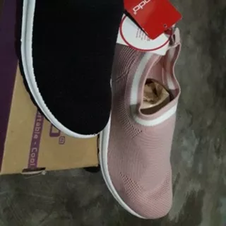 Ando slip oN Sierra nyaman