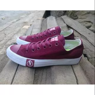 Convers ct flash murah