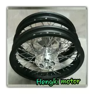 velg matic ring 14 lebar beat .vario .scopy velg v rossi uk 160 dan 140x14 wm black plus stell