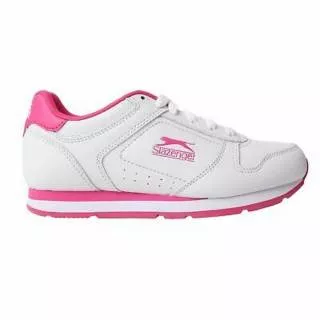 Slazenger Sepatu Sport Jogging Wanita.