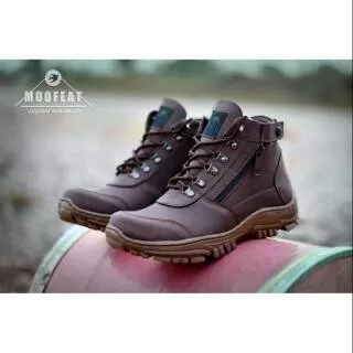 sepatu pria caterpillar nitrogen low safety boots ada besi di didepannya 3 warna hitam black coklat