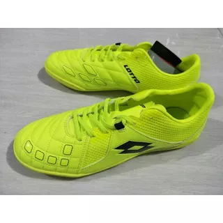 Sepatu Futsal Lotto Squadra IN