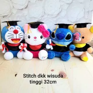 Boneka stitch doraemon kitty rilakuma  wisuda