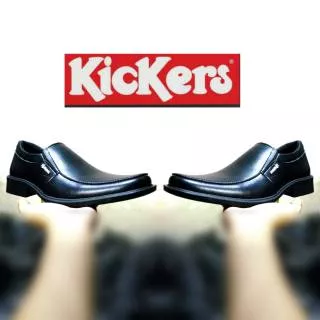 Sepatu kickers pantofel kerja pria formal ke kantor terbaru