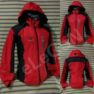 Jaket Gunung Outdoor Claw Gaharu Red Original Waterproof Resmi