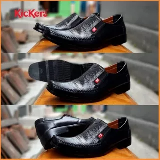 Sepatu Pantofel Hitam Aladin Kickers Slop 39-43