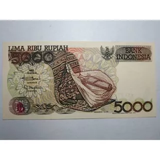 Selembar uang kuno 5000 rupiah Sasando tahun 1992