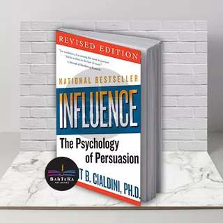 buku (ENGLISH) Influence, the psychology of persuasion by Robert Cialdini - bahtera