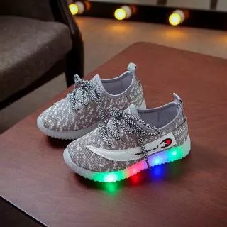 Sepatu LED anak import