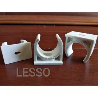 Klem Conduit LESSO 20MM 1/2 Penjepit Pipa Listrik Conduit Clamp Pipa Listrik Klem Pipa Elektrik