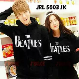 Sweater couple the beatles