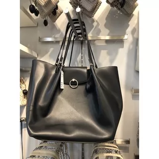 SALE?? H&M BAG TOTEBAG BLACK