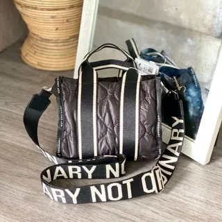 Tas Zara Bag Original Ori Import Wanita Cewek Cewe City Nylon Message Crossbody Bag