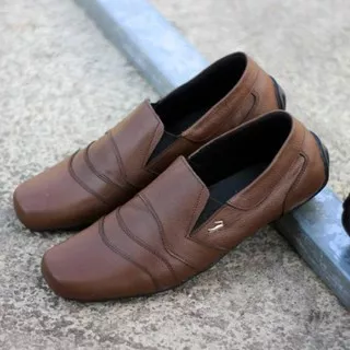 Trend roduct| Sepatu Pantofel Pria Kickers Steven Kerja Cowo Formal Dinas Slop Casual Murah Limited 