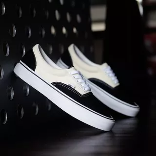 *Vans Era Two Tone Black / True White*  BNIBWT