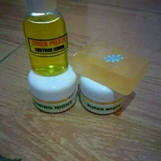 CREAM FLEK/GLOW 1 PAKET 7 HARI GLOWING