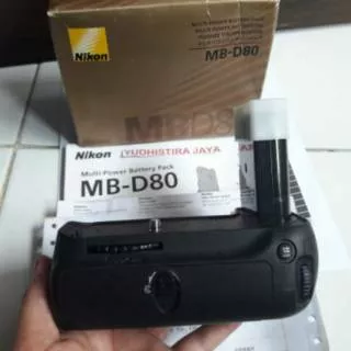 NIKON MB-D80 Battery grip for D80 D90