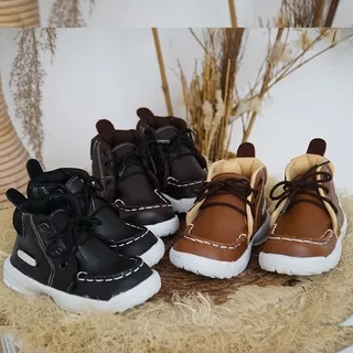 Sepatu Anak Laki Laki 1 - 3 Tahun Sepatu Boot Anak Laki Laki Sepatu Boots Anak Cowok Sepatu Sneakers Murah Umur / Usia 1 Tahun 2 Tahun 3 Tahun 4 Tahun 5 Tahun LK12