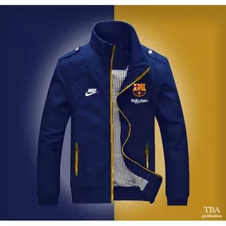 Jaket Barca Laki Laki Perempuan Cewek Cowok Couple Kembar JAKET BOLA Barca Motor Outdoor Topi Gunung Tahan Air Kwalitas Distro Premium MURAH