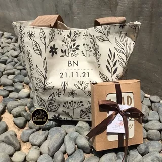 Mini Vera Tote Bag Souvenir Pernikahan Undangan Ucapan Terima Kasih Wedding Nikah Pertunangan