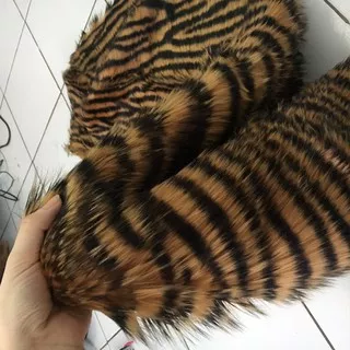 Bulu Dashboard Mobil Warna Motif Macan / Harimau / Leopard Coklat Kombinasi Hitam / Alas Meja